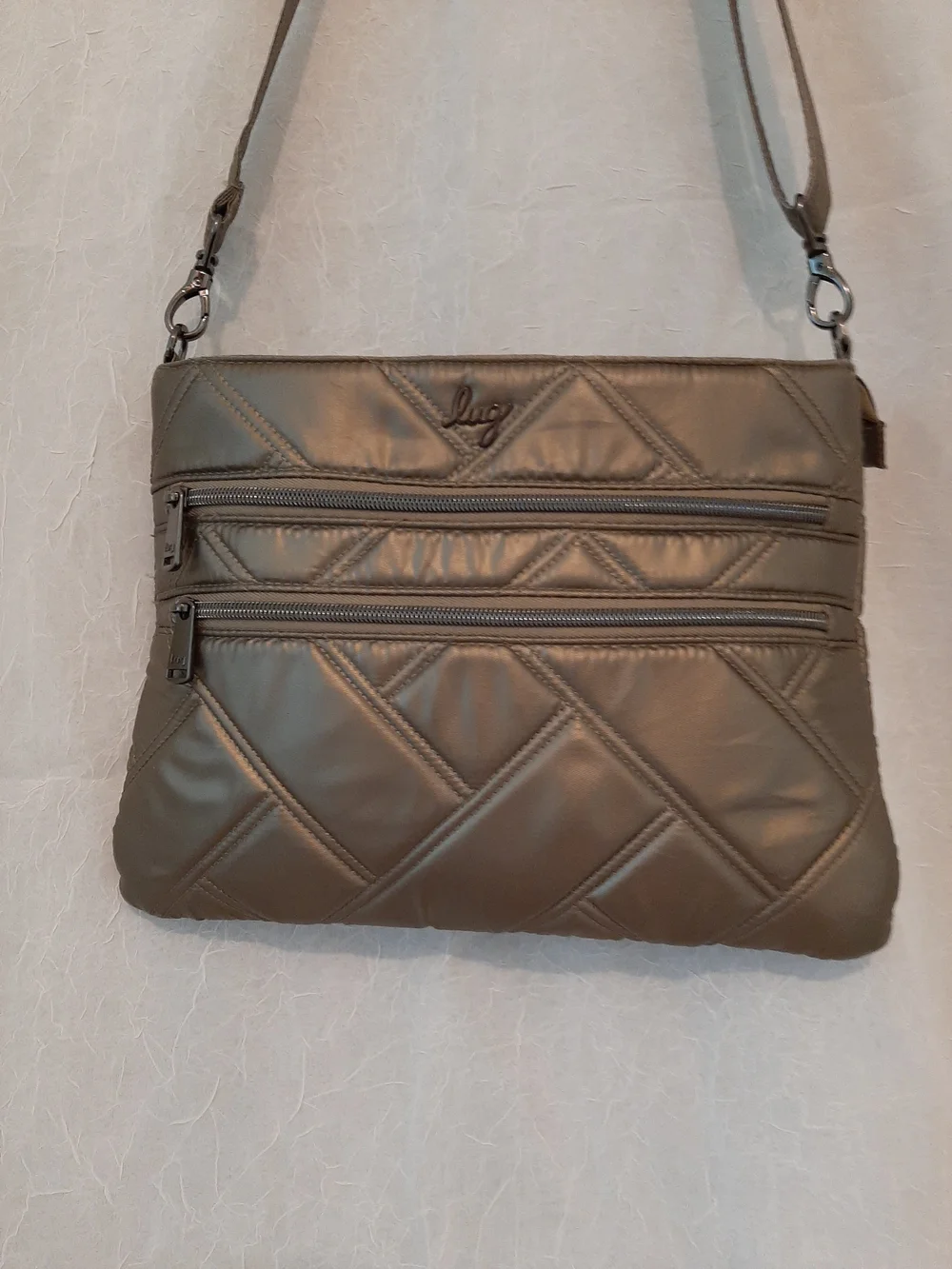 lug Dazzle Metallic Olive Green Shoulder Crossbody Zipper+ Pockets Purse Bag. - Picture 2 of 14